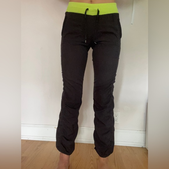 Warm up pants - Picture 2 of 9